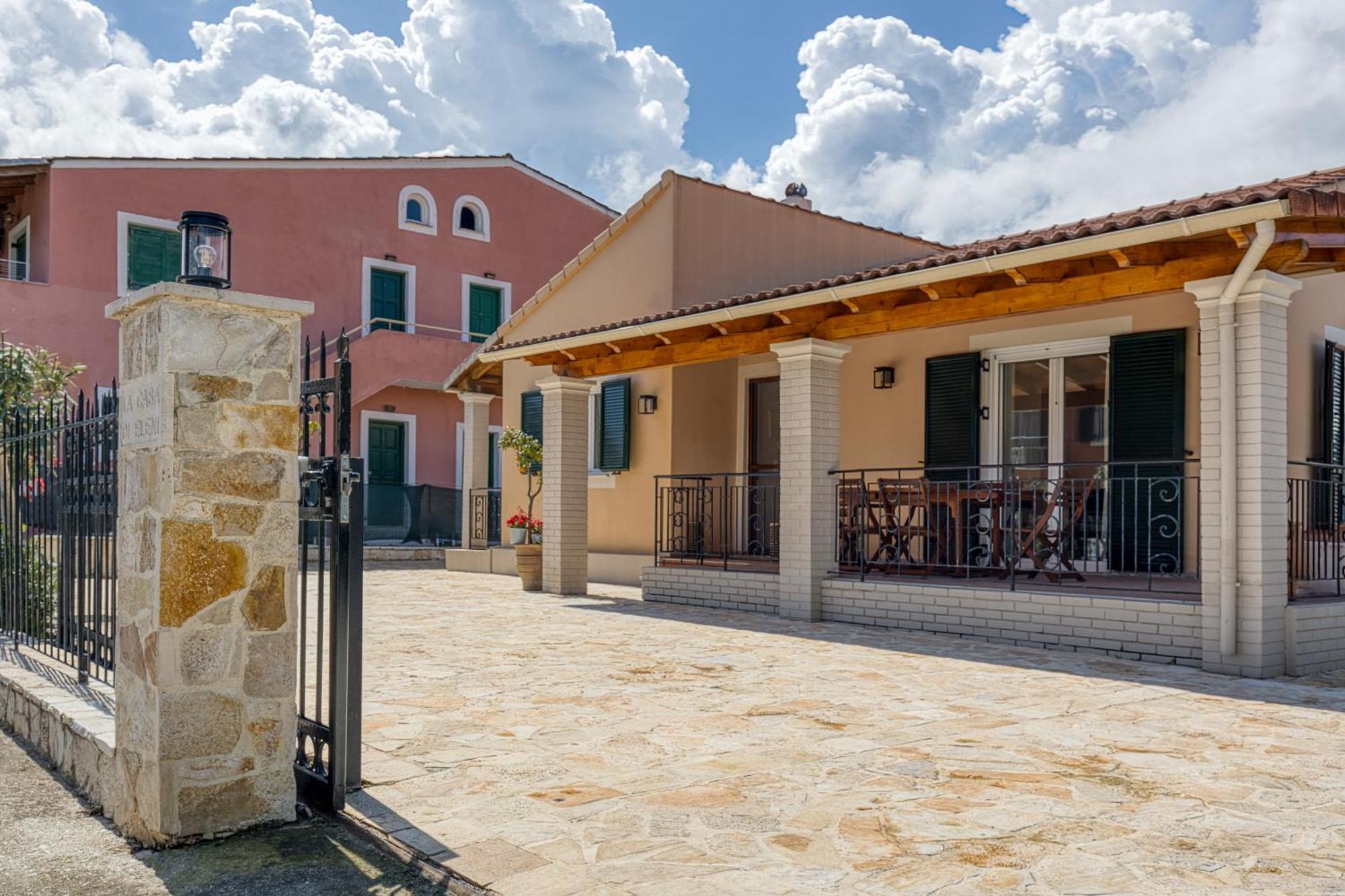 La Casa Di Eleni Villa Acharavi  Exterior foto