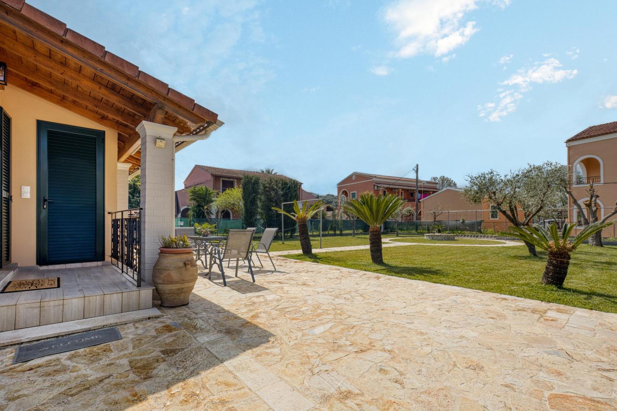 La Casa Di Eleni Villa Acharavi  Exterior foto
